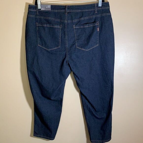1822 Blue Crop Skinny Jeans NWT - Picture 2 of 7